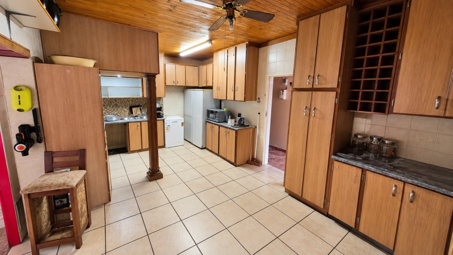 5 Bedroom Property for Sale in Meiringspark North West